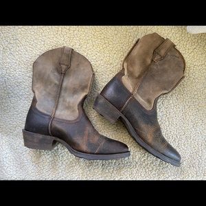 Ariat western boots size 8EE